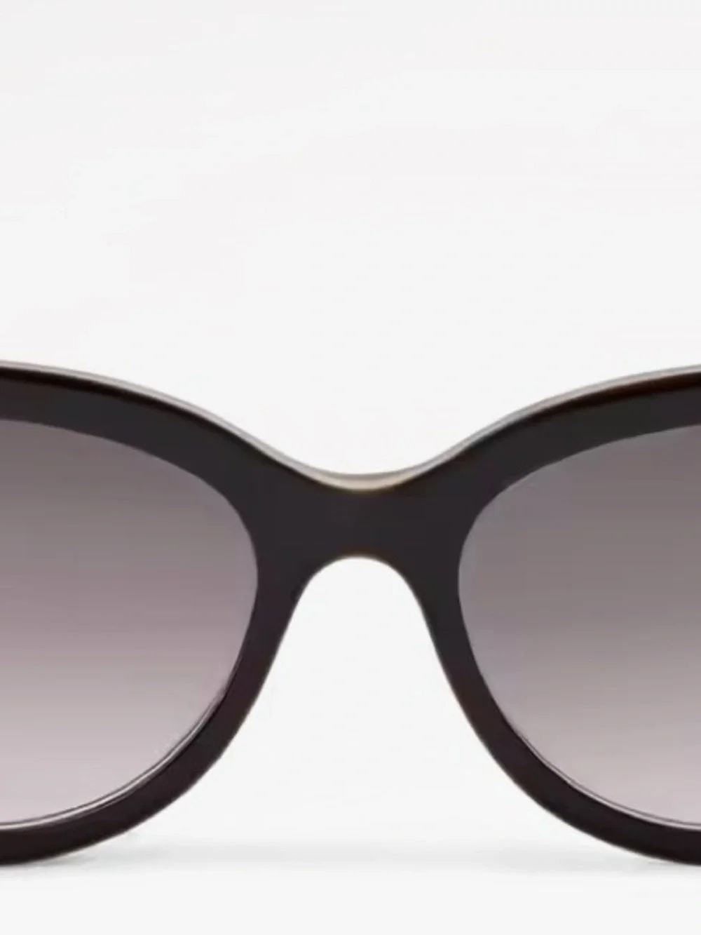 Louis Vuitton looks louis sun